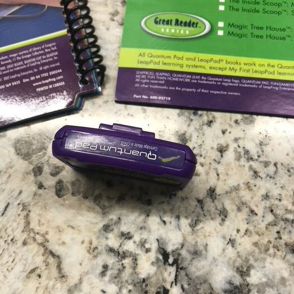 Quantum Leap Pad Interactive Sample 3-5 Grades Cartridge, Parent Guide & Book - Picture 3 of 4